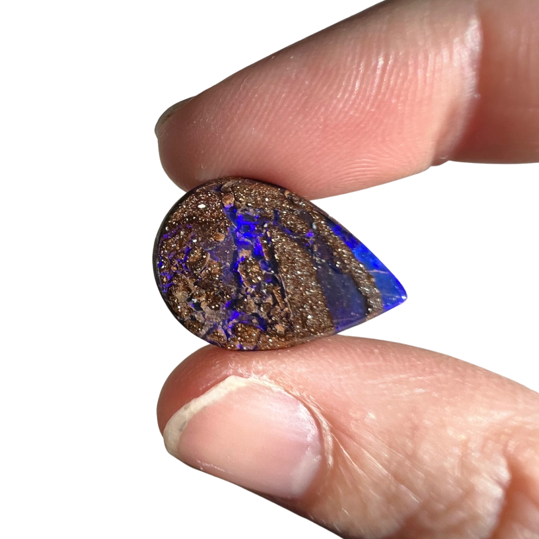8.59 Ct teardrop boulder opal