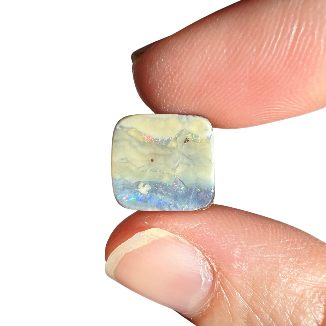 4.21 Ct small boulder opal