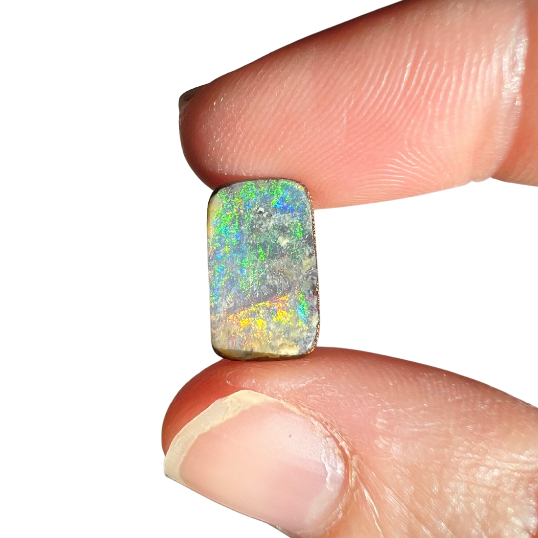 3.21 Ct small boulder opal