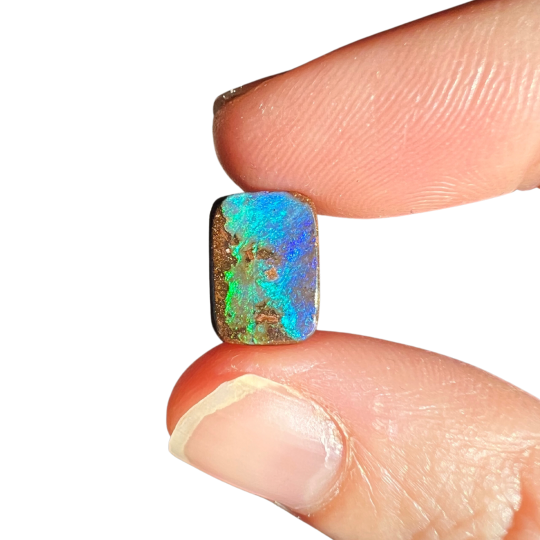 3.42 Ct small boulder opal