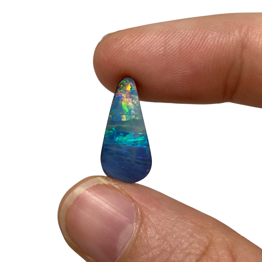 4.06 Ct small teardrop boulder opal