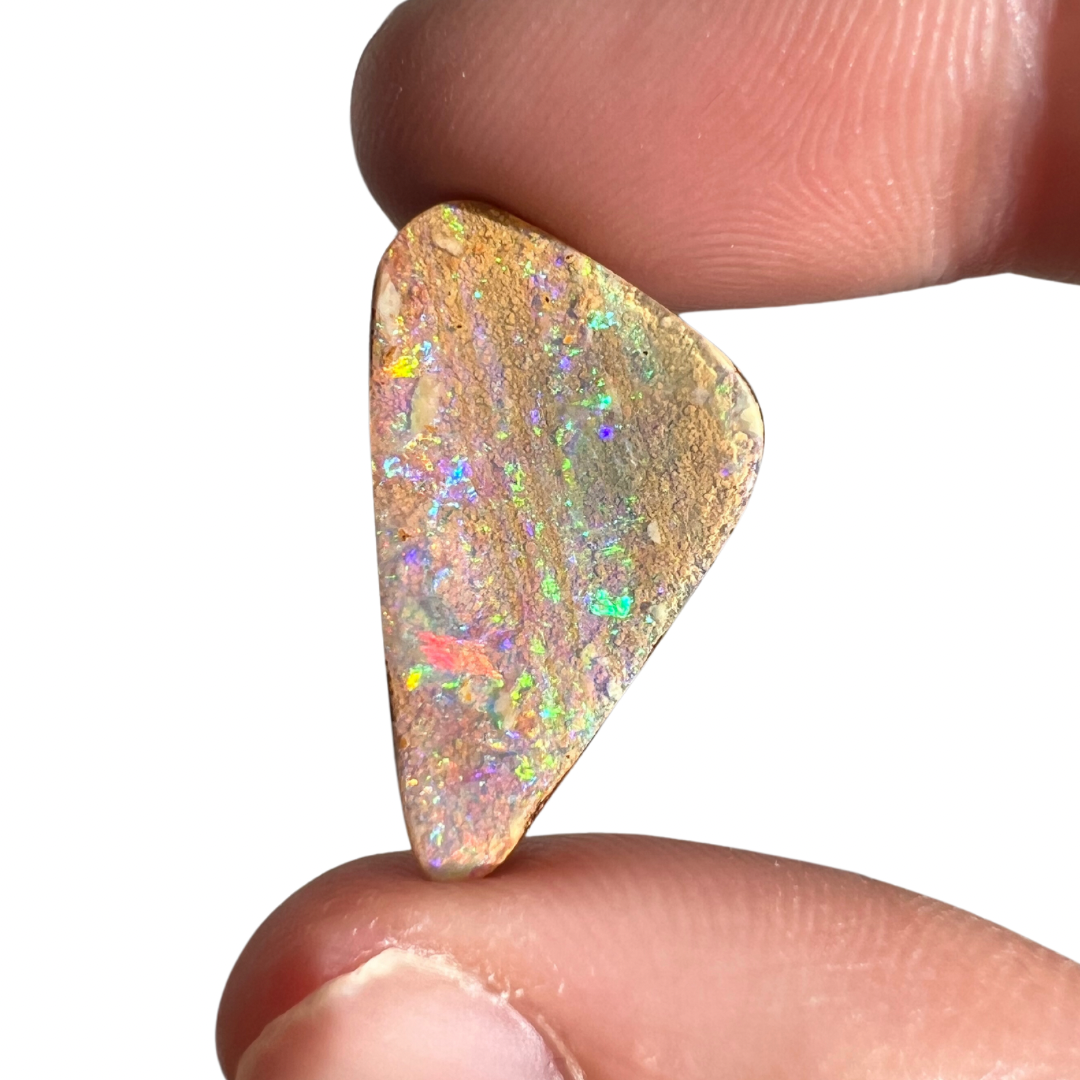 10.47 Ct rainbow boulder opal