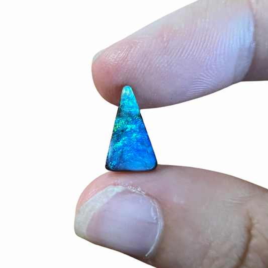 1.58 Ct small triangle boulder opal