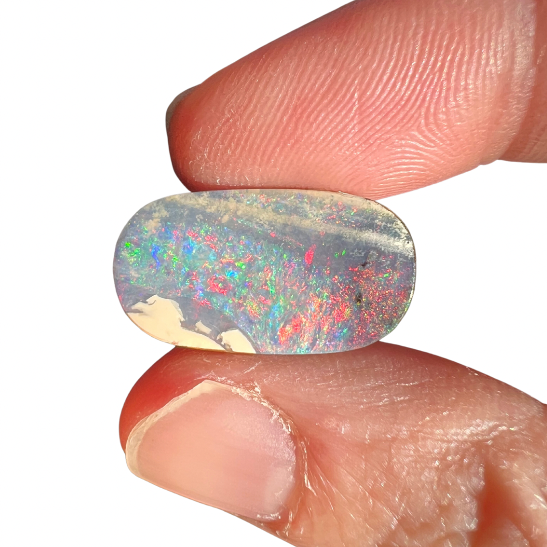 7.70 Ct oval boulder opal