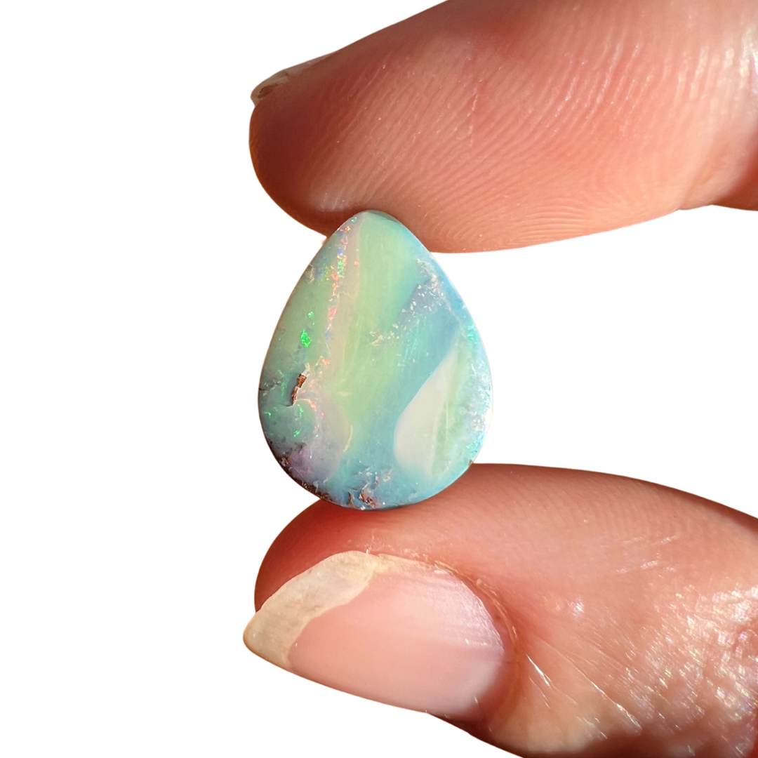 4.56 Ct small boulder opal