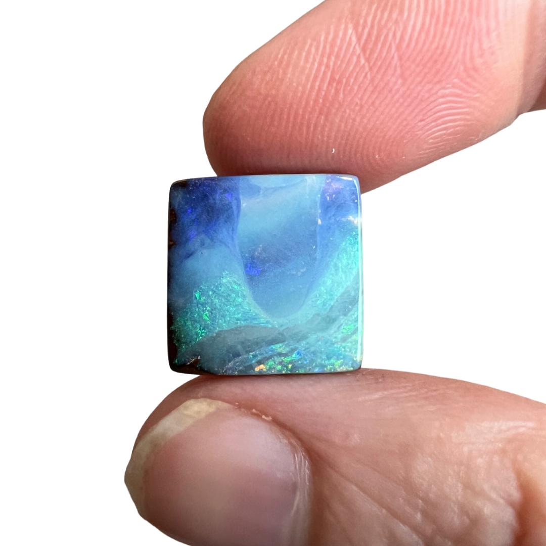 8.73 Ct green-blue boulder opal