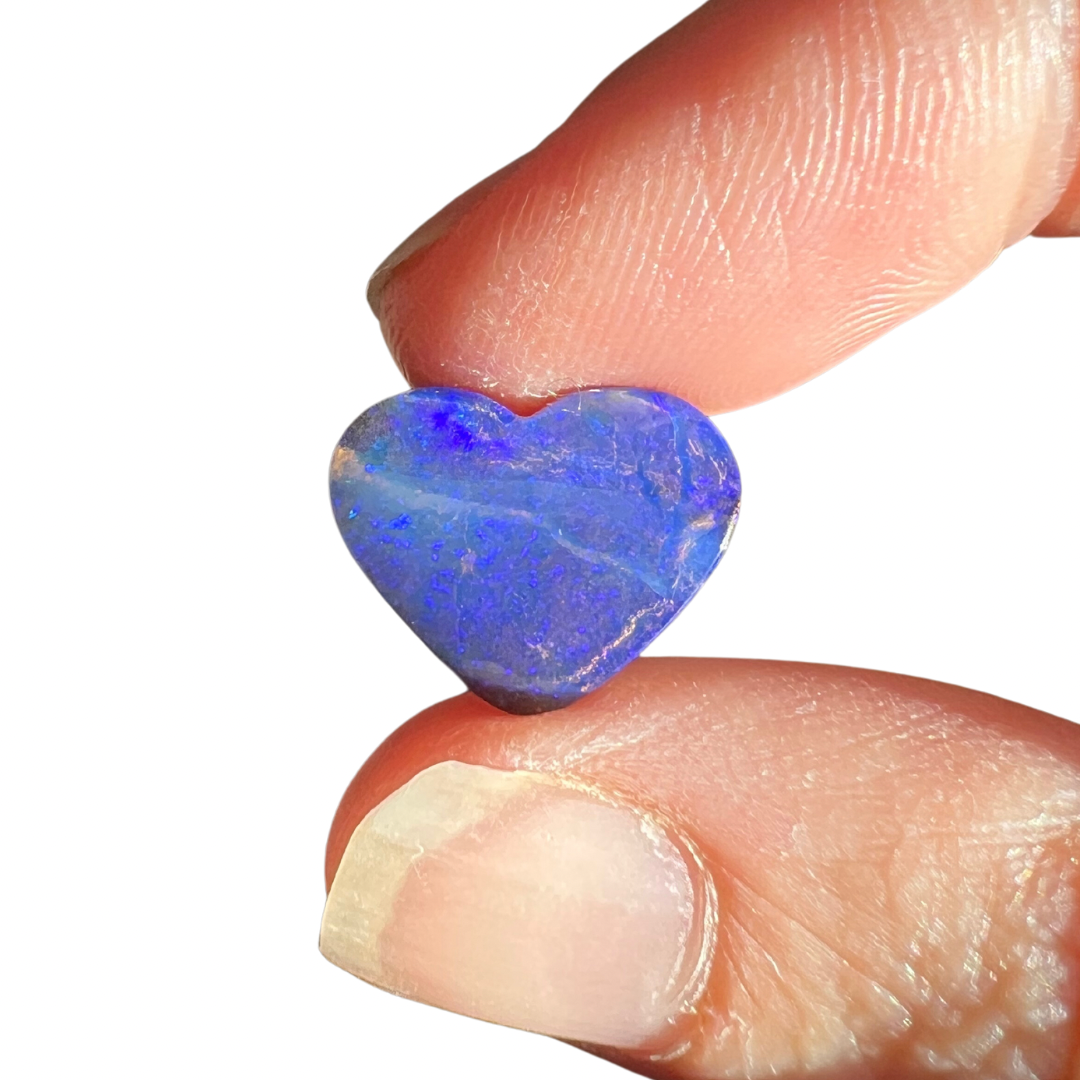 4.28 Ct purple-blue heart boulder opal